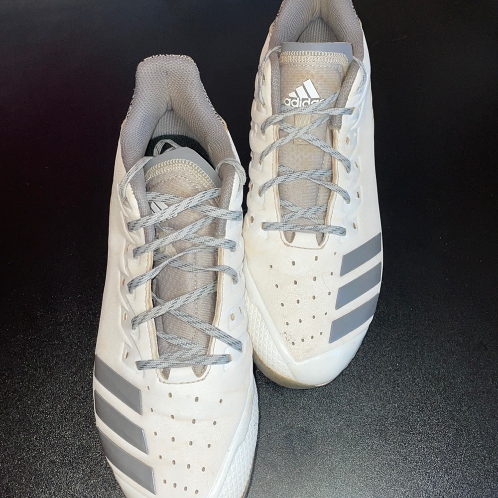 Adidas baseball cleats